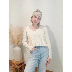 Abound Cream V-Neck Sweater Soft Knit Relaxed Fit